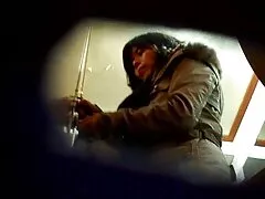 Con bò phinsex vn Zev Bellringer của hàng xóm biến thành Supergirl