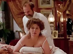 Gỗ mun Babe sex viet nam hoang thuy linh Jasmine Webb say rượu