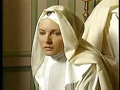 Busty masturbates cô ấy gái đồng trinh âm đạo và kết phimse vn thúc trong một máy bay phản lực