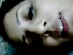 Trẻ Brunette bị phá hủy bởi hai khổng lồ trống xxx sec vn